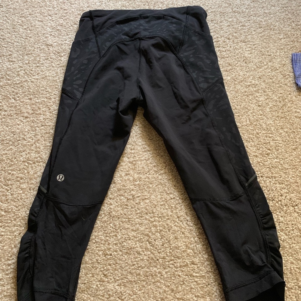 lulu lemon cropped leggings